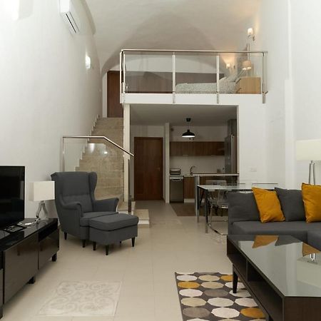 Apartamento Turistico Centro Monumental -- Caces 외부 사진